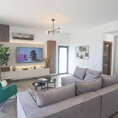 Villa Brand New 4 Bedroom In Protaras Center